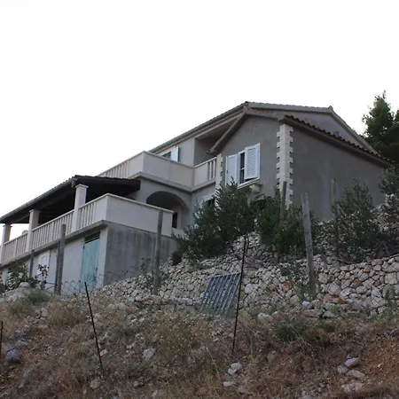 Vela Farska 2897b Apartment