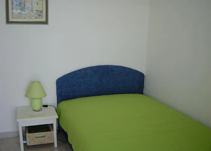 Vela Farska 2897b Murvica (Brac)